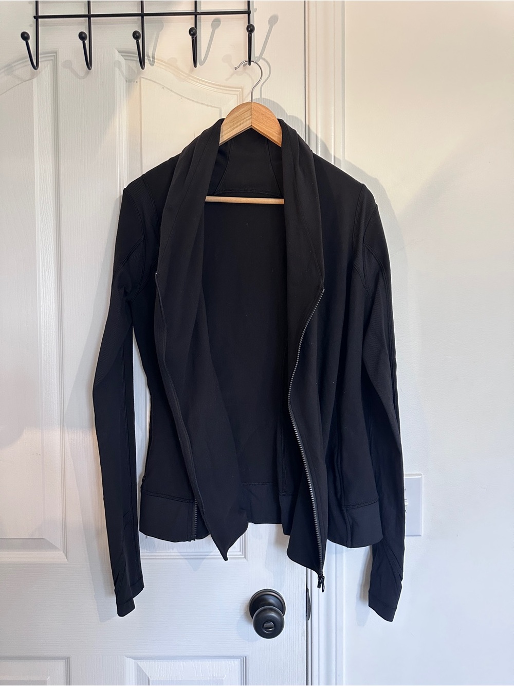 Lululemon Bhakti Yoga Jacket - Picture 6 of 12